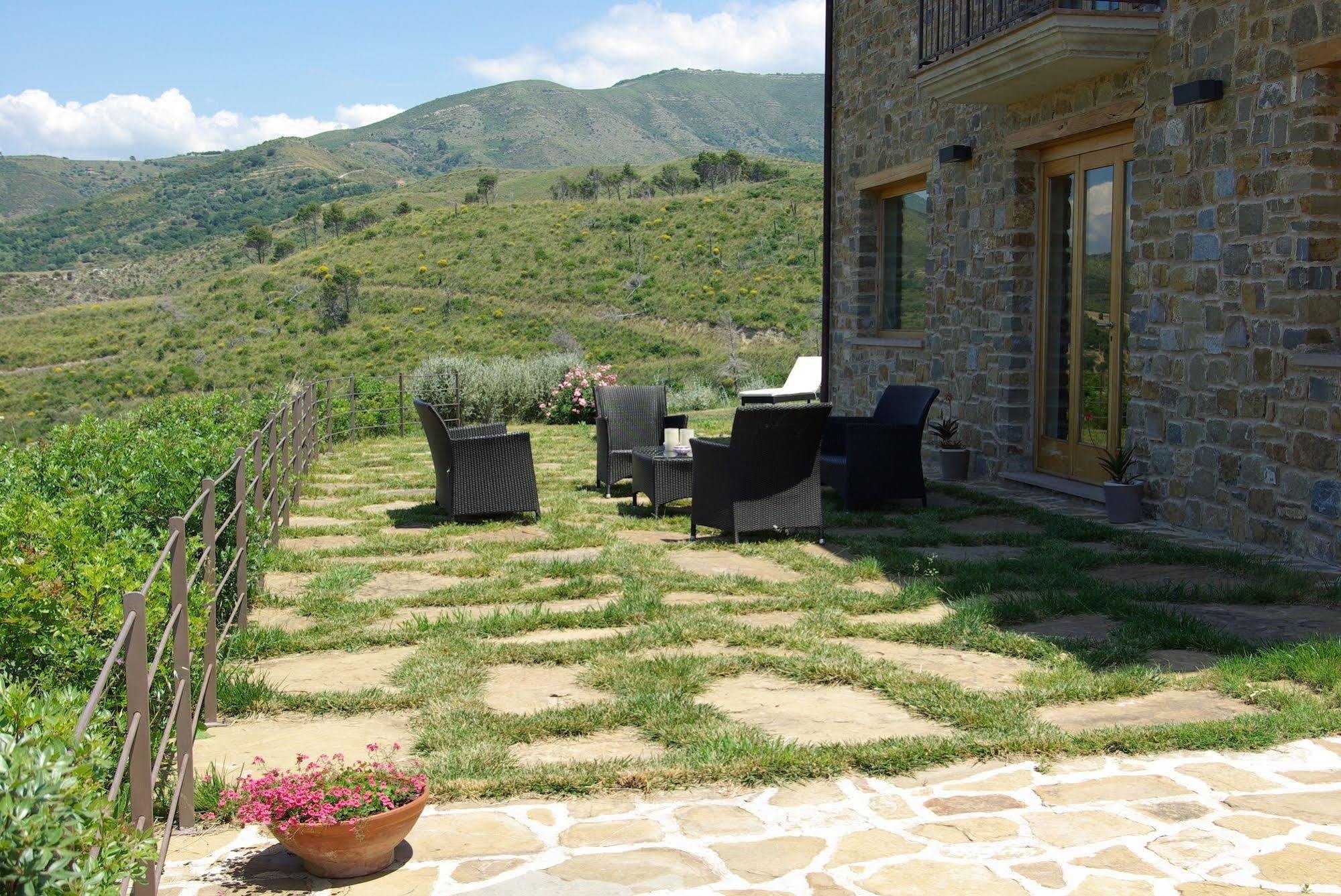 فيلا مونتيكوريسفي Sulle Onde Della Collina المظهر الخارجي الصورة